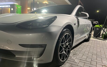 Tesla Model 3 I, 2018 год, 2 000 000 рублей, 2 фотография