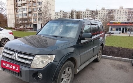 Mitsubishi Pajero IV, 2006 год, 1 595 000 рублей, 2 фотография