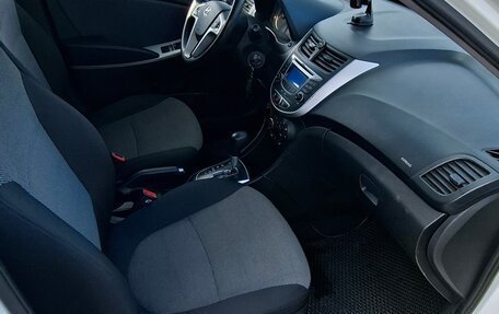 Hyundai Solaris II рестайлинг, 2012 год, 590 000 рублей, 7 фотография