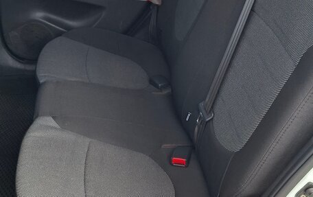 Hyundai Solaris II рестайлинг, 2012 год, 590 000 рублей, 9 фотография