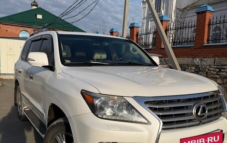 Lexus LX III, 2013 год, 5 000 000 рублей, 2 фотография