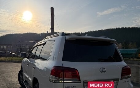 Lexus LX III, 2013 год, 5 000 000 рублей, 3 фотография