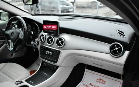 Mercedes-Benz GLA, 2015 год, 2 450 000 рублей, 14 фотография