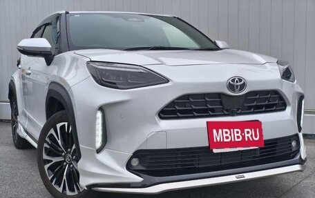 Toyota Yaris Cross, 2023 год, 1 420 000 рублей, 3 фотография