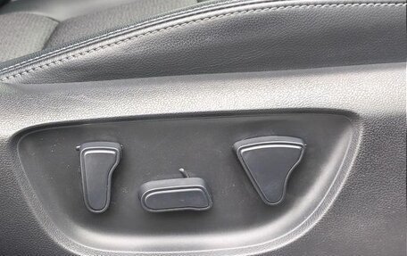 Toyota Yaris Cross, 2023 год, 1 420 000 рублей, 18 фотография