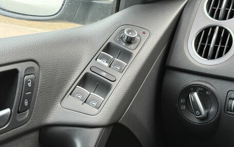 Volkswagen Tiguan I, 2011 год, 1 180 000 рублей, 15 фотография