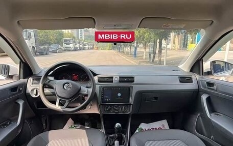 Volkswagen Santana, 2021 год, 980 000 рублей, 7 фотография