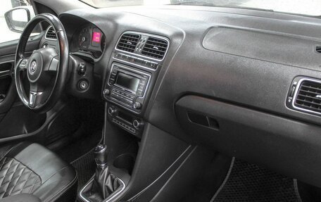 Volkswagen Polo VI (EU Market), 2013 год, 799 900 рублей, 6 фотография