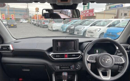 Toyota Raize I, 2022 год, 1 195 000 рублей, 12 фотография