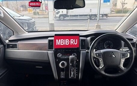 Mitsubishi Delica D:5 I, 2022 год, 2 277 000 рублей, 11 фотография