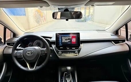 Toyota Corolla, 2022 год, 1 690 000 рублей, 13 фотография