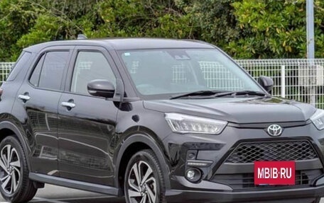 Toyota Raize I, 2022 год, 1 230 000 рублей, 2 фотография