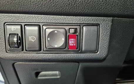 Nissan Tiida, 2011 год, 700 000 рублей, 19 фотография