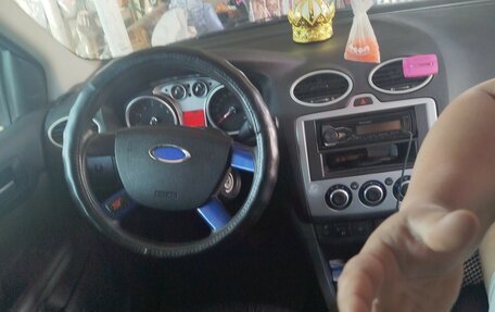 Ford Focus II рестайлинг, 2005 год, 470 000 рублей, 2 фотография