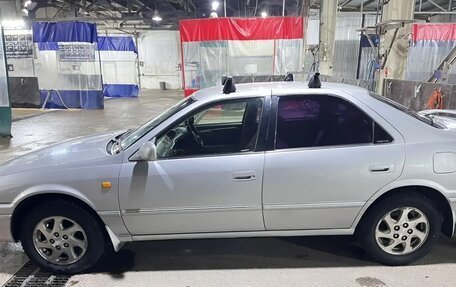 Toyota Camry, 1997 год, 410 000 рублей, 4 фотография