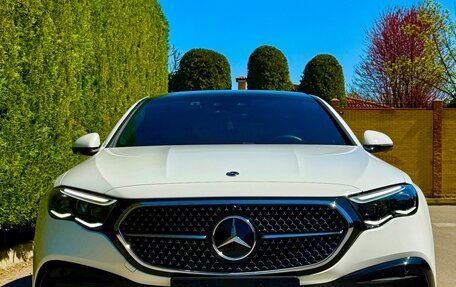 Mercedes-Benz E-Класс, 2024 год, 8 500 000 рублей, 2 фотография