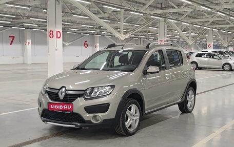 Renault Sandero II рестайлинг, 2016 год, 1 070 000 рублей, 1 фотография