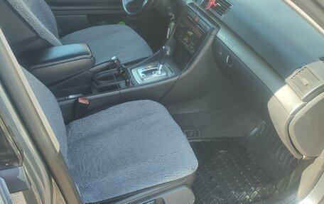 Audi A4, 2002 год, 750 000 рублей, 9 фотография