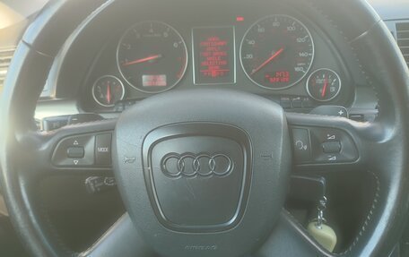 Audi A4, 2002 год, 750 000 рублей, 3 фотография