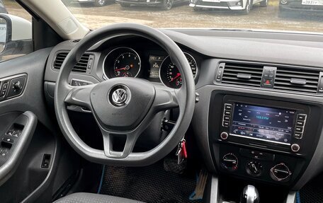 Volkswagen Jetta VI, 2015 год, 1 049 888 рублей, 13 фотография