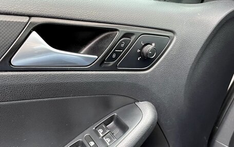 Volkswagen Jetta VI, 2015 год, 1 049 888 рублей, 5 фотография