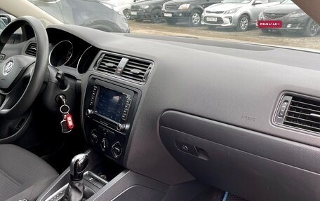 Volkswagen Jetta VI, 2015 год, 1 049 888 рублей, 11 фотография