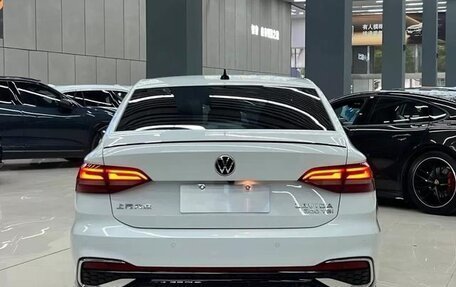 Volkswagen Lavida, 2023 год, 1 388 000 рублей, 5 фотография