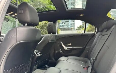 Mercedes-Benz A-Класс, 2022 год, 1 980 050 рублей, 11 фотография