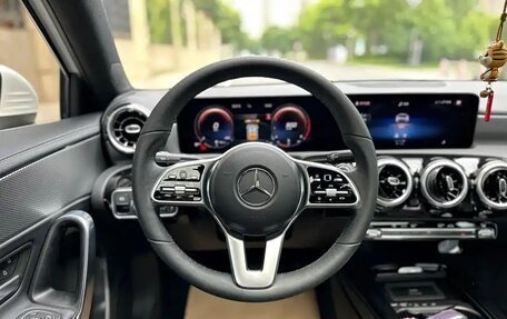 Mercedes-Benz A-Класс, 2022 год, 1 980 050 рублей, 8 фотография