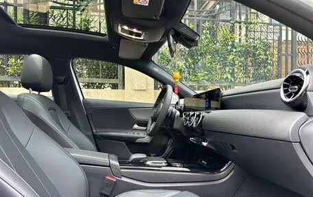 Mercedes-Benz A-Класс, 2022 год, 1 980 050 рублей, 14 фотография