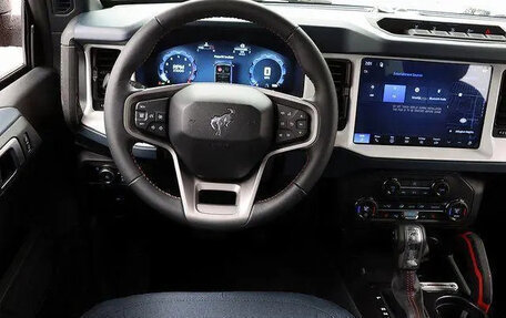 Ford Bronco, 2026 год, 11 800 000 рублей, 17 фотография