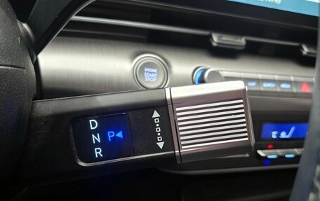 Hyundai Kona, 2023 год, 2 457 000 рублей, 11 фотография