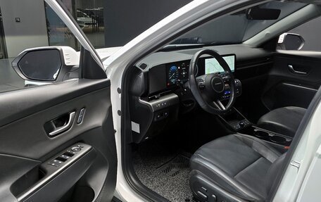 Hyundai Kona, 2023 год, 2 457 000 рублей, 10 фотография