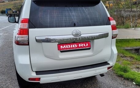 Toyota Land Cruiser Prado 150 рестайлинг 2, 2014 год, 3 200 000 рублей, 3 фотография