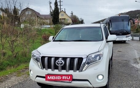 Toyota Land Cruiser Prado 150 рестайлинг 2, 2014 год, 3 200 000 рублей, 16 фотография
