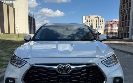 Toyota Highlander, 2026 год, 5 680 000 рублей, 6 фотография