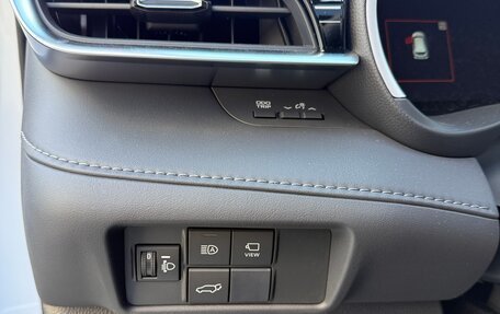 Toyota Highlander, 2026 год, 5 680 000 рублей, 20 фотография