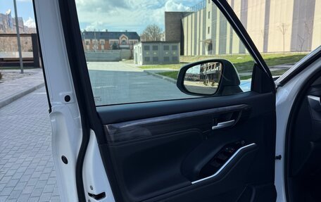 Toyota Highlander, 2026 год, 5 680 000 рублей, 21 фотография