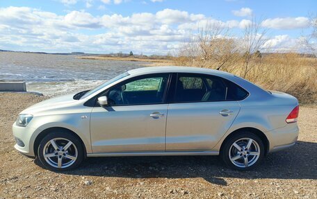 Volkswagen Polo VI (EU Market), 2012 год, 589 000 рублей, 2 фотография