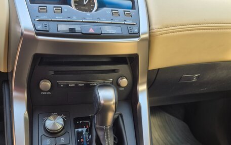 Lexus NX I, 2019 год, 3 850 000 рублей, 8 фотография