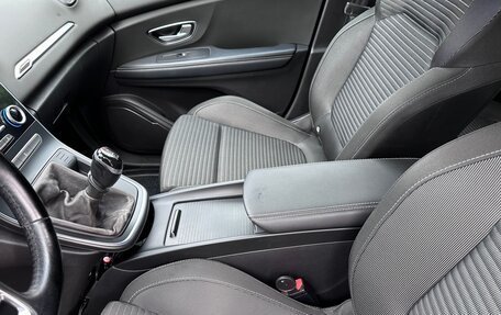 Renault Scenic IV, 2017 год, 1 690 000 рублей, 8 фотография