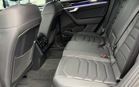 Volkswagen Touareg III, 2019 год, 6 600 000 рублей, 20 фотография