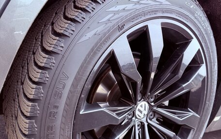 Volkswagen Touareg III, 2019 год, 6 600 000 рублей, 25 фотография