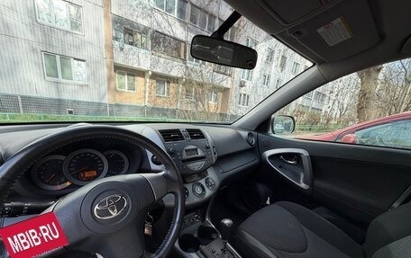 Toyota RAV4, 2006 год, 1 100 000 рублей, 13 фотография