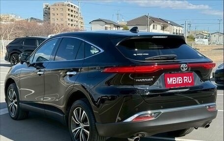 Toyota Harrier, 2024 год, 3 500 000 рублей, 3 фотография
