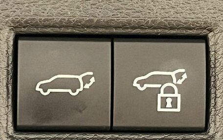 Toyota Harrier, 2024 год, 3 500 000 рублей, 19 фотография