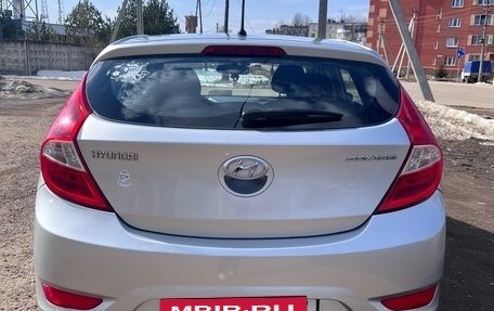 Hyundai Solaris II рестайлинг, 2013 год, 720 000 рублей, 8 фотография