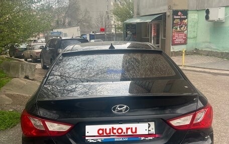 Hyundai Sonata VI, 2011 год, 1 200 000 рублей, 3 фотография