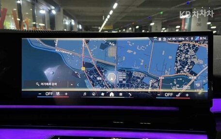 BMW 5 серия, 2025 год, 8 000 000 рублей, 13 фотография