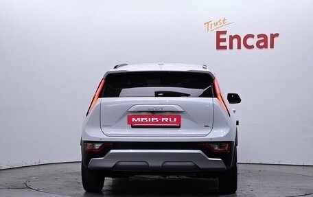 KIA Niro, 2022 год, 2 080 000 рублей, 2 фотография